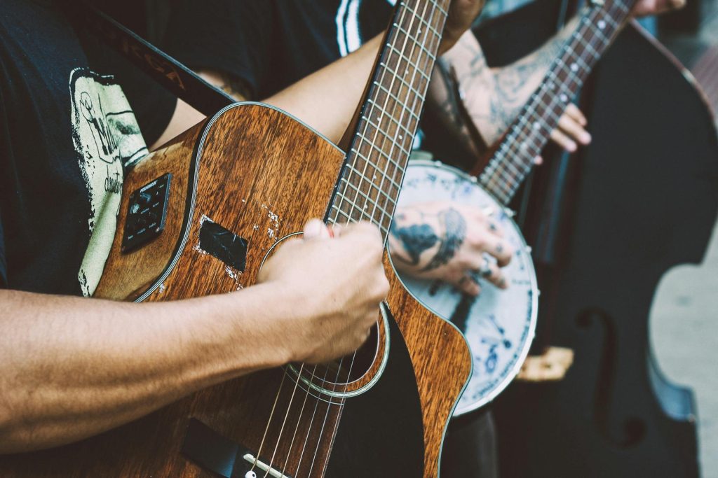 La mejor guitarra para iniciar