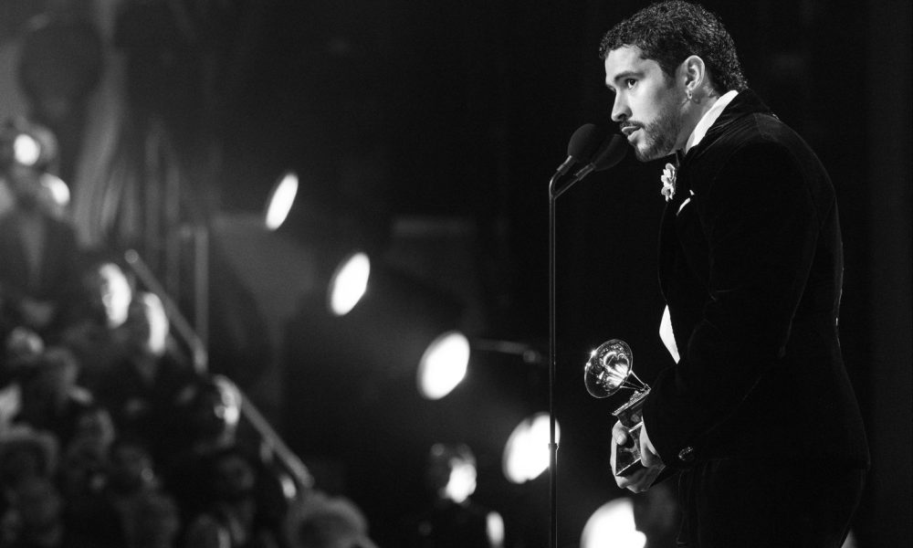 [foto: https://www.facebook.com/GRAMMYS]